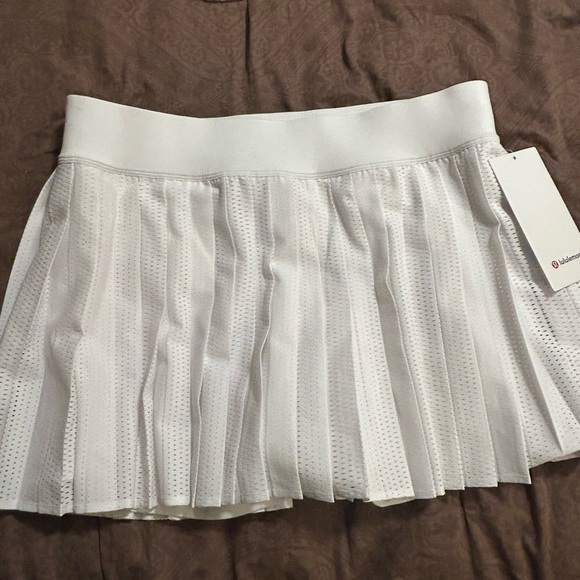 Lululemon pleated open knit hr tennis skirt